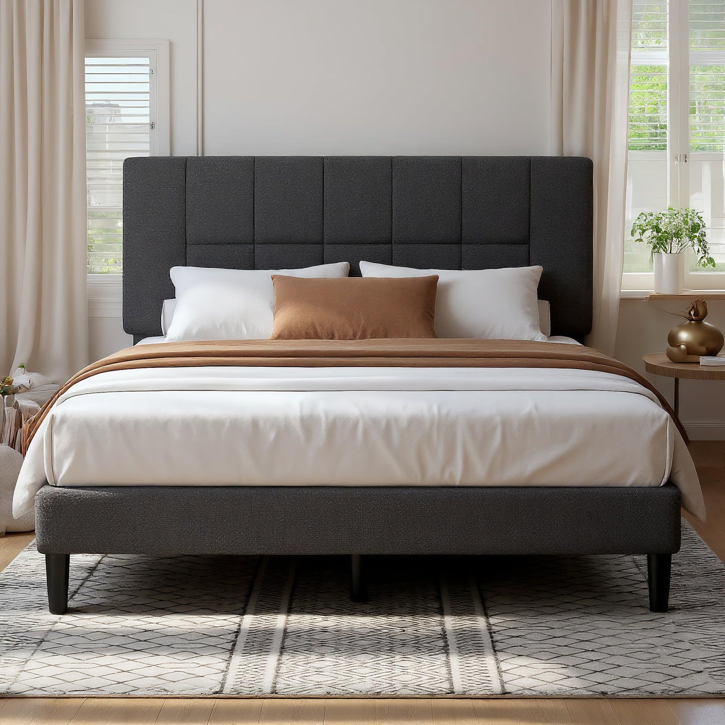 Pipishell Queen Upholstered Platform Bed Frame